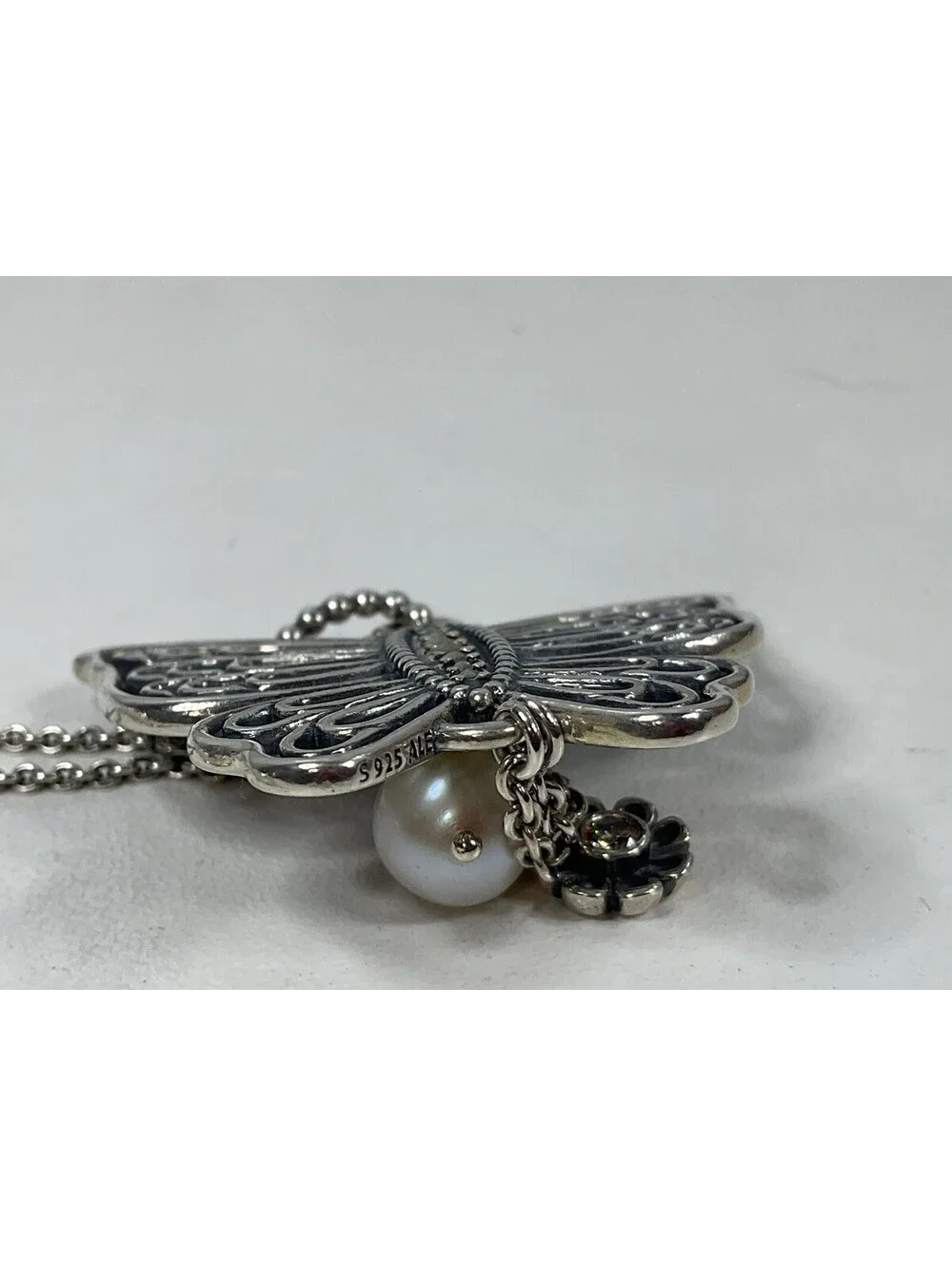 Pandora Love Takes Flight Butterfly Pendant Necklace 18” Adjustable Chain
